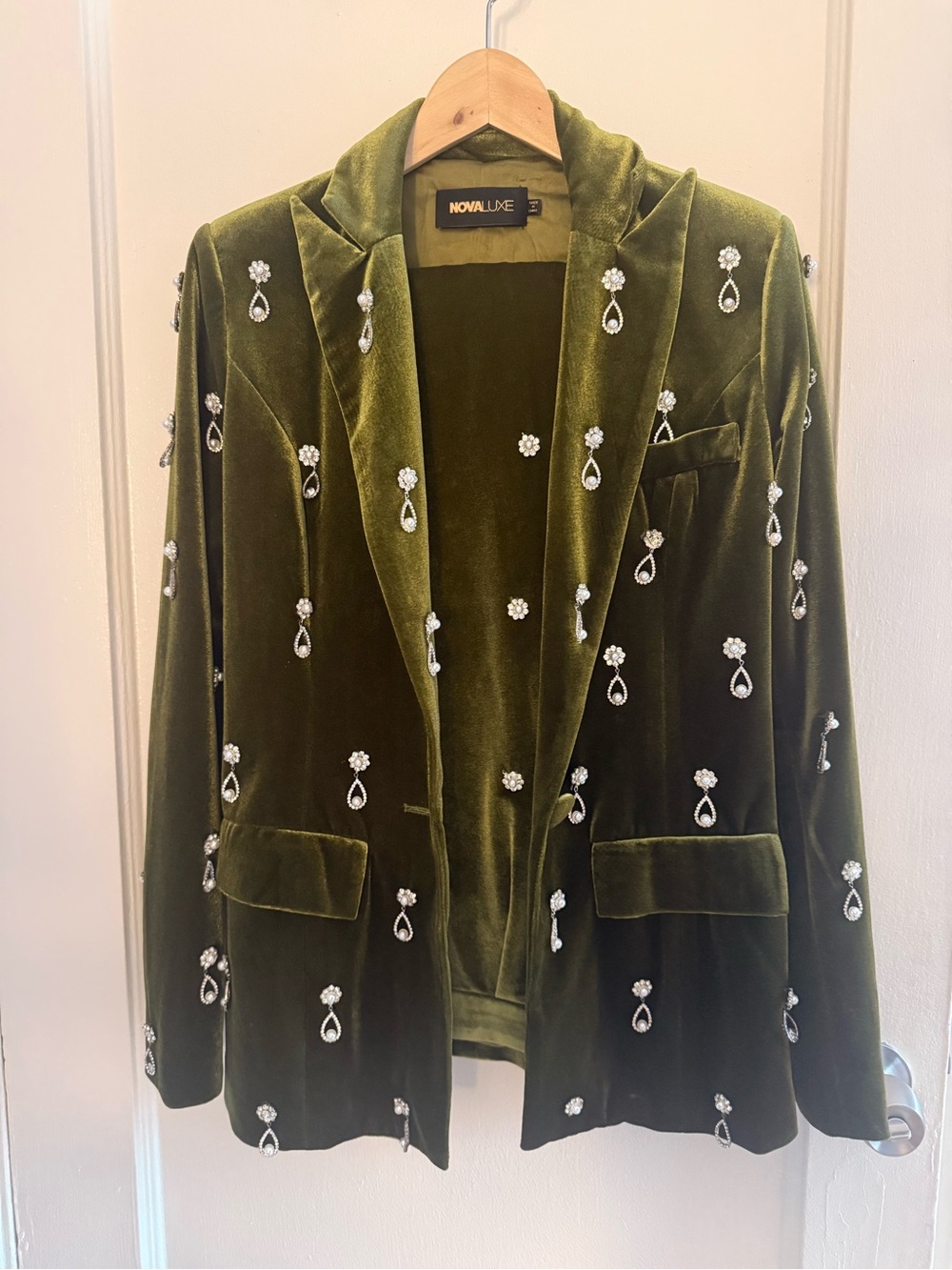 Fashion Nova Luxe Olive Green Velvet Embellished Women's Suit Pants Blazer Set - Picture 4 of 10